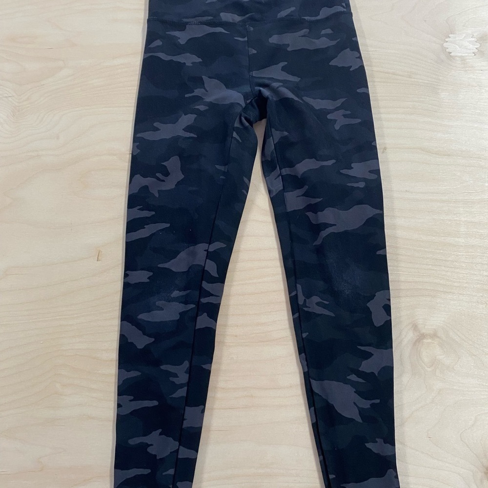 Marika Leggings size Small (CW)